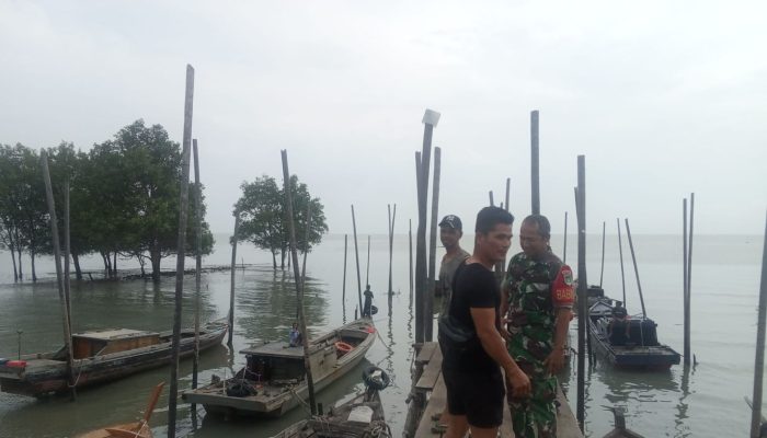 Koptu Carpawi Laksanakan Komsos tentang Pemeliharaan Pangkalan Nelayan